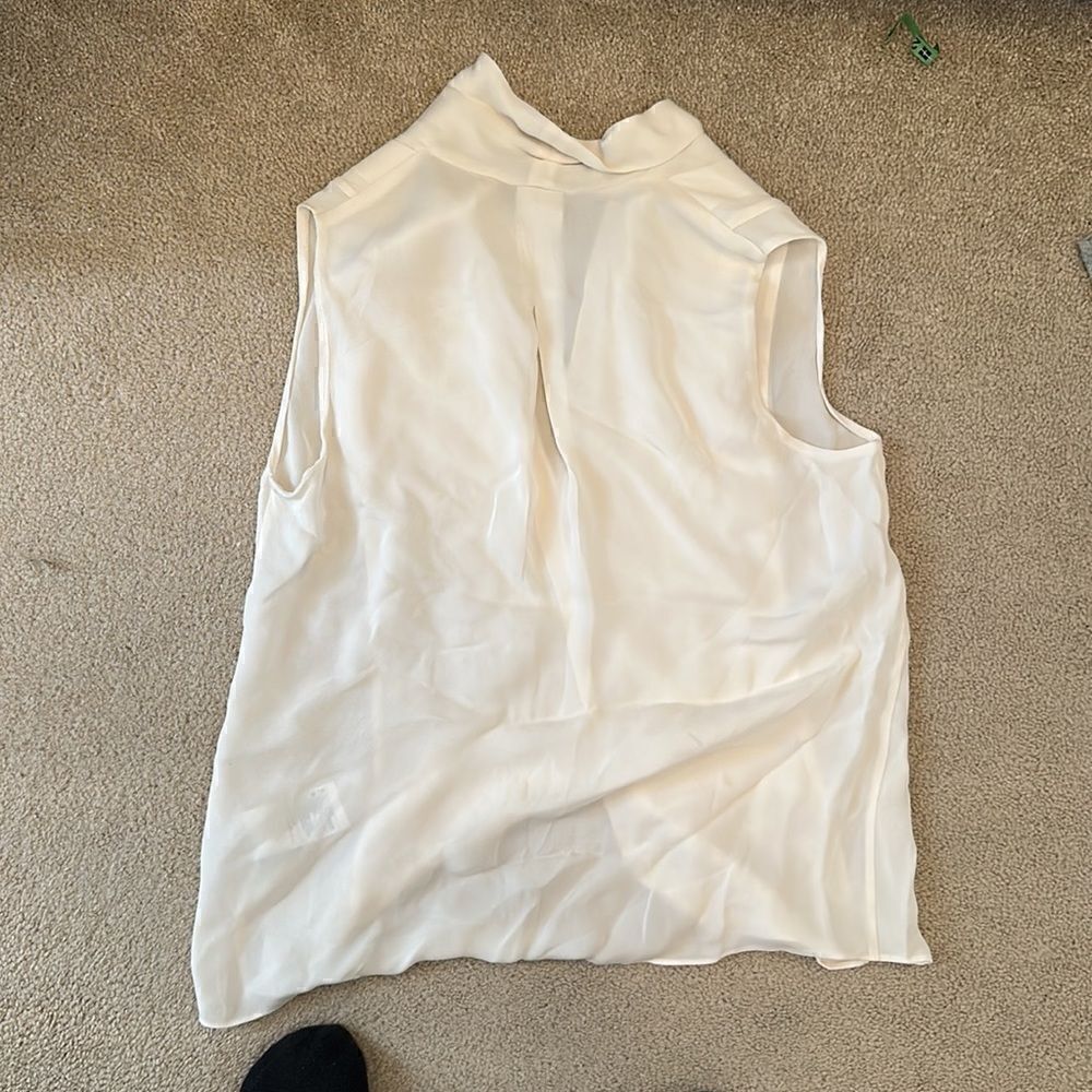 Vince XS cream Shell blouse tank NEW - Picture 4 of 4